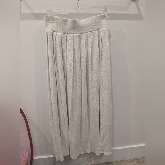 Vintage white skirt - Picture 1 of 2